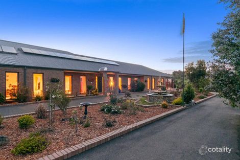 90 Sunset Dr, Chirnside Park, VIC 3116