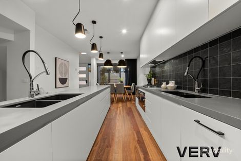 Property photo of 2/130 Blamey Crescent Campbell ACT 2612