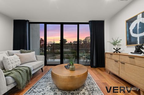 Property photo of 2/130 Blamey Crescent Campbell ACT 2612