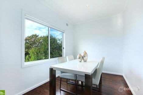 Property photo of 9 Beveles Avenue Unanderra NSW 2526