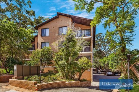 2/33 Sir Joseph Banks St, Bankstown, NSW 2200
