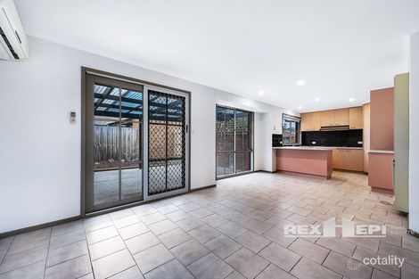 Property photo of 32 Rangeview Drive Skye VIC 3977