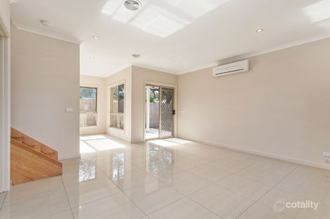 Property photo of 2/8 Leman Crescent Noble Park VIC 3174