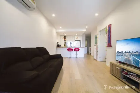 Property photo of 108/16 Bent Street Bentleigh VIC 3204