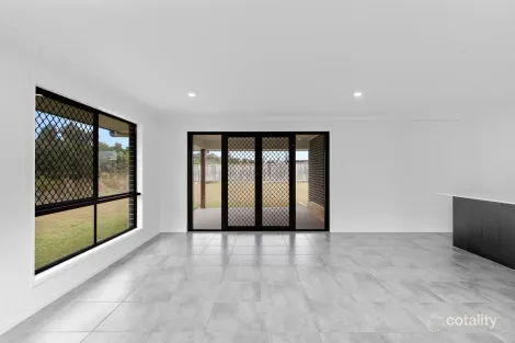 Property photo of 16 Harvest Place Hidden Valley QLD 4703