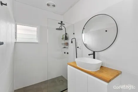 Property photo of 10 McPherson Street Oonoonba QLD 4811
