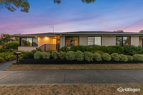 Property photo of 2 Ruffy Drive Cranbourne VIC 3977