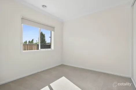 Property photo of 3 Buchanan Boulevard Armstrong Creek VIC 3217