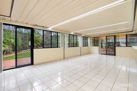 Property photo of 7 Bellavista Close Calamvale QLD 4116