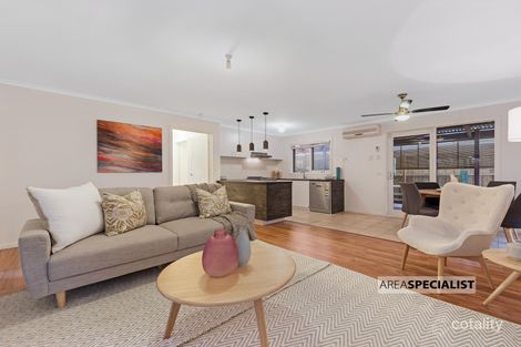 Property photo of 3 Mulberry Court Cranbourne North VIC 3977