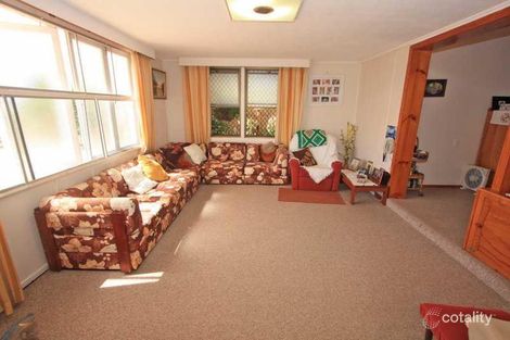 Property photo of 8 Moore Street Elliott Heads QLD 4670