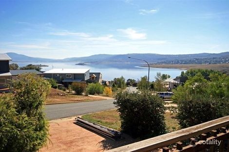 1 Adams Ave, East Jindabyne, NSW 2627