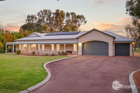 207 Hermitage Dr, The Vines, WA 6069