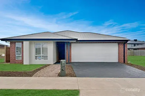 10 Creekward Dr, Armstrong Creek, VIC 3217