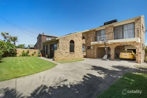 17 RAMONA ST, MARCOOLA, QLD 4564