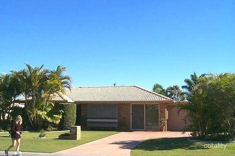 63 Lachlan Cres, Sandstone Point, QLD 4511