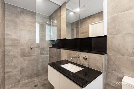 Property photo of 2/720 Queensberry Street North Melbourne VIC 3051