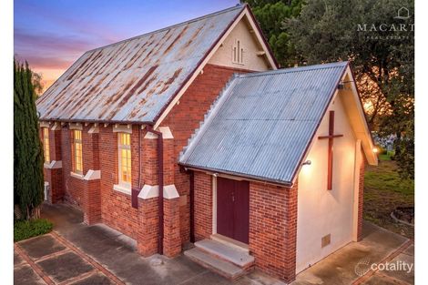 111 Main St, Lake Albert, NSW 2650