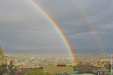 104 Stanley St, Kooringal, NSW 2650