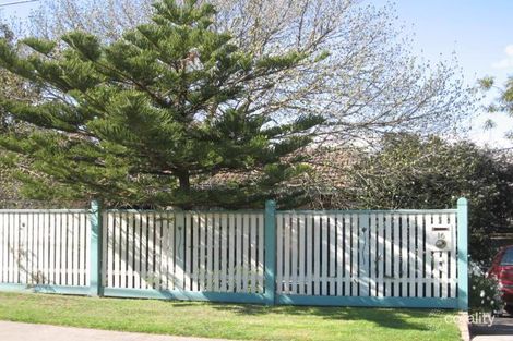 16 Garnet St, Essendon West, VIC 3040