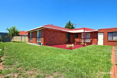 Property photo of 8 Nadur Court St Albans VIC 3021