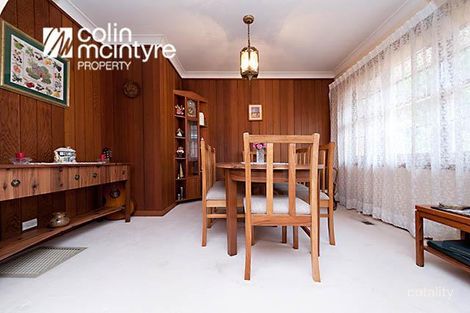 Property photo of 37 Tallara Parkway Narrabundah ACT 2604