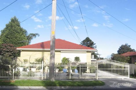 Property photo of 41 Ealing Crescent Springvale South VIC 3172