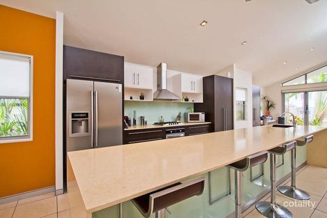 Property photo of 19 Palma Crescent Varsity Lakes QLD 4227