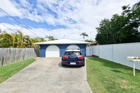 Property photo of 2/4 Chainey Avenue Miami QLD 4220