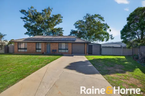 2 Sandra Pl, Dubbo, NSW 2830