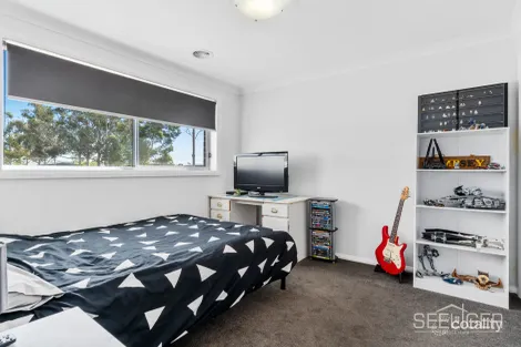 Property photo of 9 Cypress Way Mulwala NSW 2647