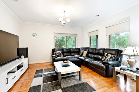 Property photo of 21 Bear Crescent Doreen VIC 3754