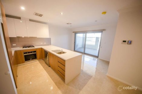 4/93 Gateway Bvd, Canning Vale, WA 6155