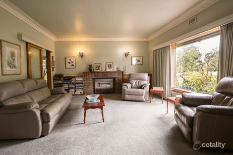 Property photo of 23 Alexander Avenue Wendouree VIC 3355