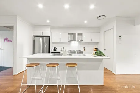 Property photo of 23 Nicholson Parade Spring Farm NSW 2570