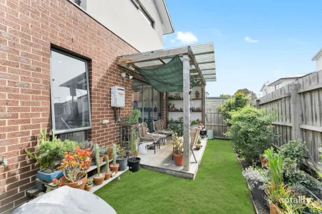 Property photo of 4/44 McCormicks Road Skye VIC 3977