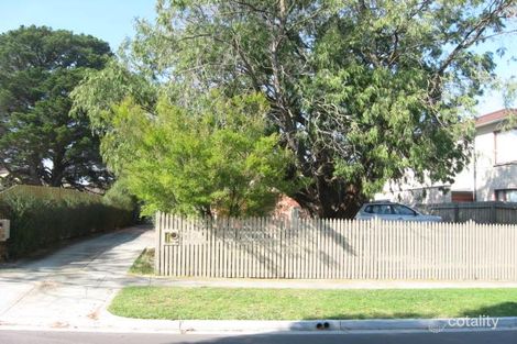 2/12 Bourneville Ave, Brighton East, VIC 3187