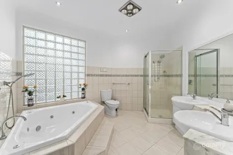 Property photo of 14 Oxford Close Templestowe VIC 3106