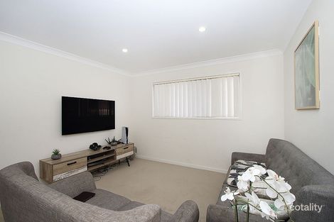 Property photo of 11 Madden Street Collingwood Park QLD 4301
