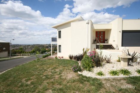 Property photo of 1 Bevington Court Highton VIC 3216