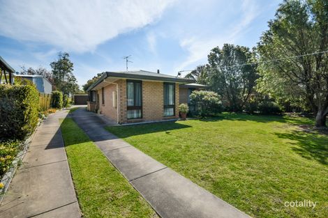 Property photo of 3 Queen Street Paynesville VIC 3880