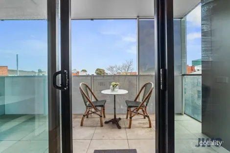 Property photo of 202/8 Garden Street South Yarra VIC 3141
