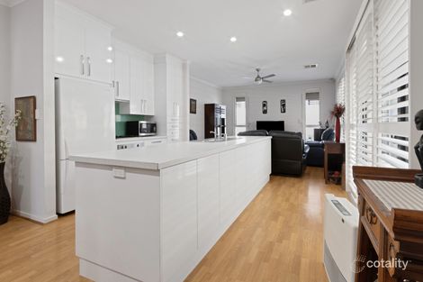 Property photo of 8 Grange Court Findon SA 5023