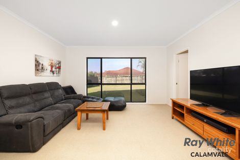 Property photo of 22 Clarendon Close Parkinson QLD 4115