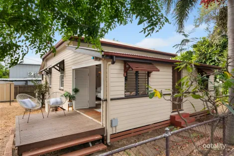7 Cannan St, South Townsville, QLD 4810