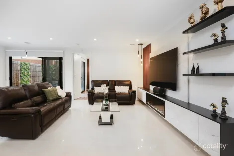 Property photo of 41 Compass Drive Greenvale VIC 3059