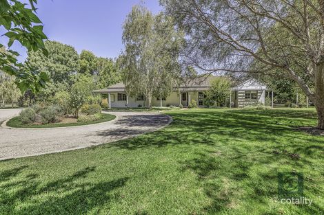 Property photo of 3 Charters Drive Moama NSW 2731