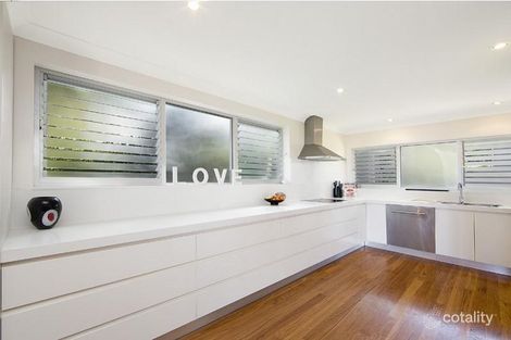 Property photo of 5 Langdale Place Wheeler Heights NSW 2097