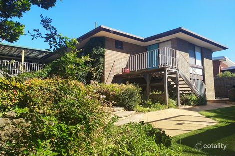 226 Roslyn Rd, Highton, VIC 3216