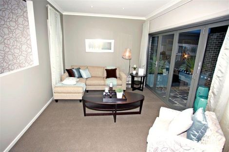 Property photo of 22 Santorini Crescent Point Cook VIC 3030